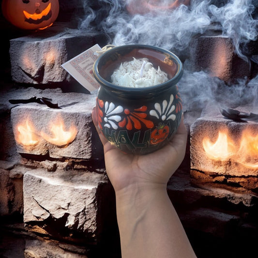 Chocolatito (Mexican Hot Chocolate) – Halloween Limited Edition 12 oz CandleMillswickscented candlessoycandlesMills WicklatinaownedChocolatito (Mexican Hot Chocolate) – Halloween Limited Edition 12 oz Candlescentedsoycandles