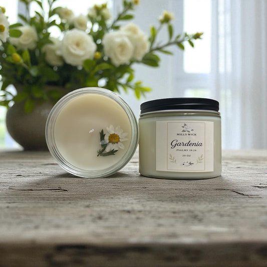 Gardenia | 10oz Scented Soy CandleMillswickscented candlessoycandlesMills WicklatinaownedGardenia | 10oz Scented Soy Candlescentedsoycandles